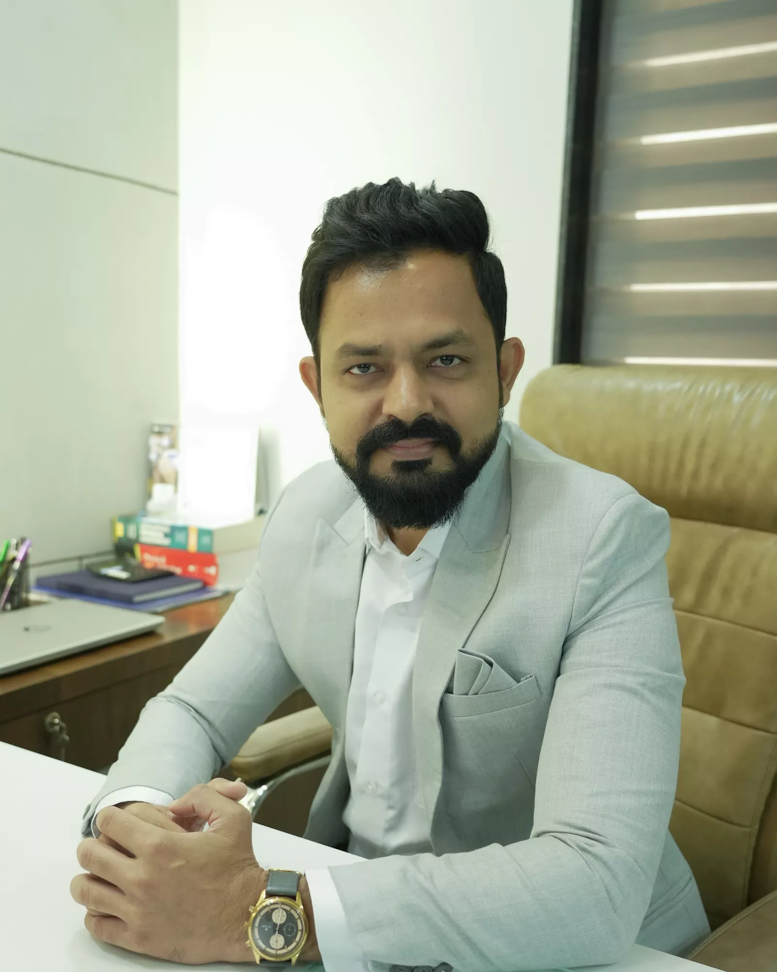 Dr. Samrat Rathore